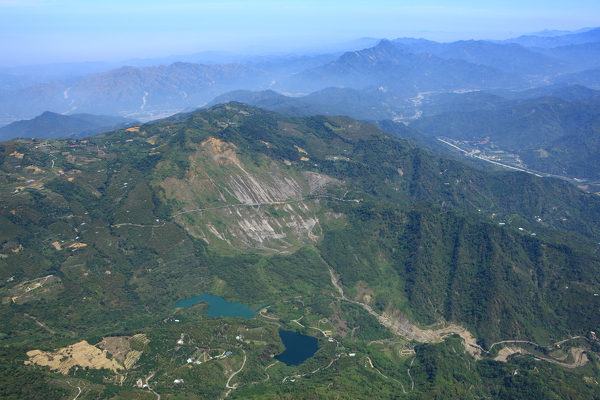 九份二山_地滑(遠景)