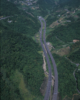 坪林高架橋