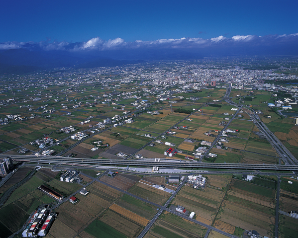 羅東交流道南入北出匝道與羅東市區